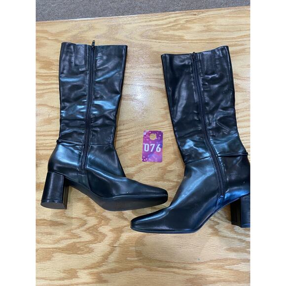 Naturalizer Waylon Women's 9.5 M Black Faux Leather Side Zip Mid-Calf Boots - Picture 5 of 8